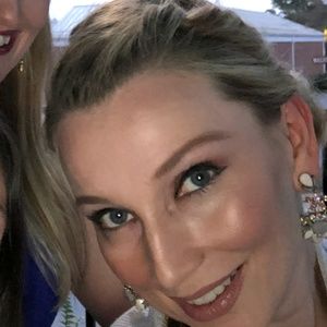 Meet your Posher, Carol